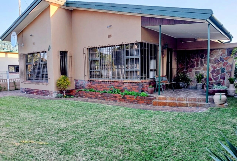 3 Bedroom Property for Sale in De Kuilen Western Cape